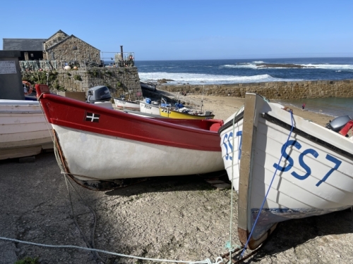 We met people on our travels around Cornwall who'd never visited villages 20 kilometres from their own. As Australians, we thought nothing of the distances here; a big day's drive was 1.5 hours from start to finish.