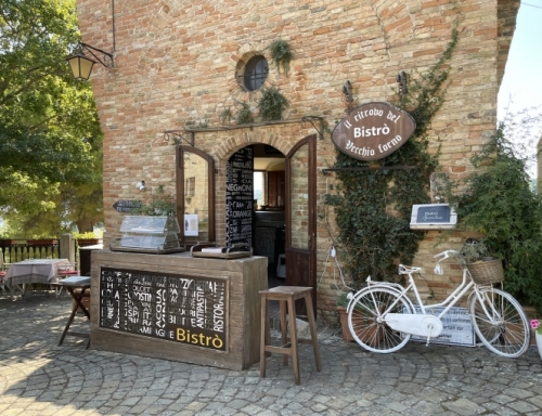 Salvatore still owns this little bar and restaurant, and we were delighted to be able to say hello on the day of our return visit.