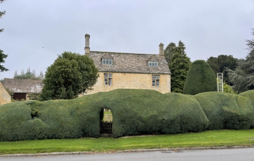 And the topiary, incredible.