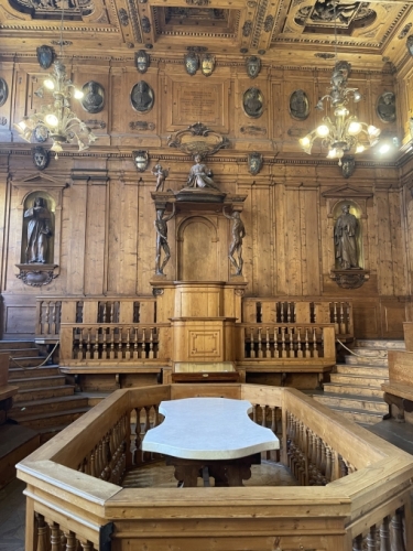 The Archiginnasio was also where the university's anatomy students were taught. This laboratory was destroyed during WWII and later recreated using materials salvaged from the rubble. 