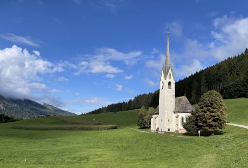 Our first walk around the town had us thinking we might not venture further afield for the entire duration of our stay!