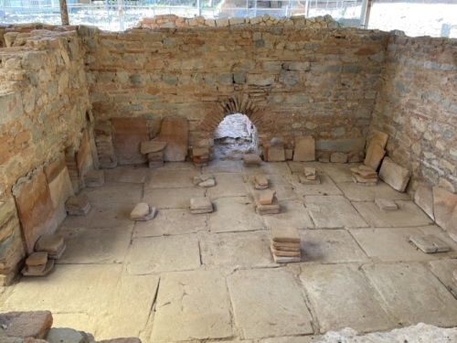 The residence attached to the enterprise was no less sophisticated. This was one of several baths in the villa - the men's hot bath.
