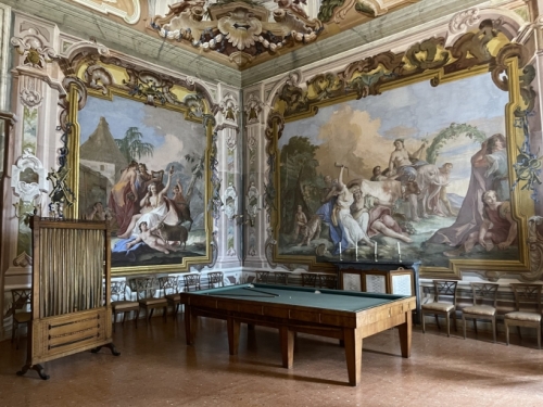 With the fall of the Venetian Republic in 1866, Villa Pisani passed to the State.