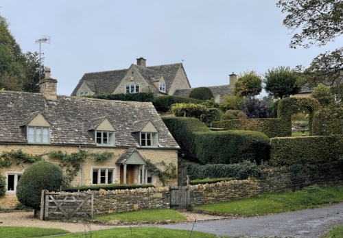 Every small village is made up of houses like these - chocolate box beauty everywhere you look.