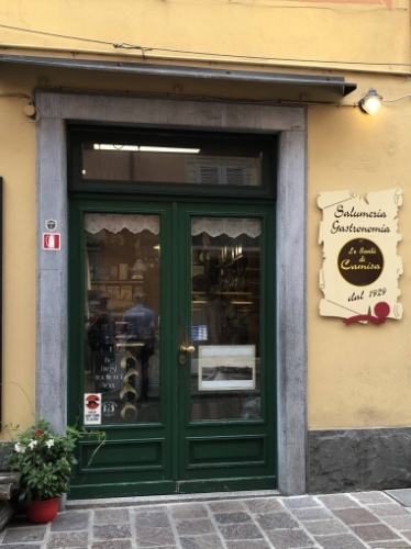 It's a very pretty town. This is the local deli.