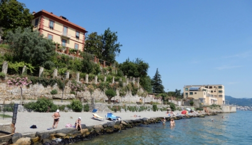 Fezzano's little beach 