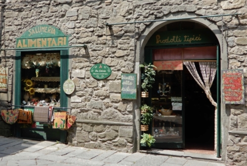 We asked the owner of this shop for a lunch recommendation - instead of simply giving us directions, she left the shop and walked us up through the narrow streets to a small restaurant - 'here you'll eat very well,' she said