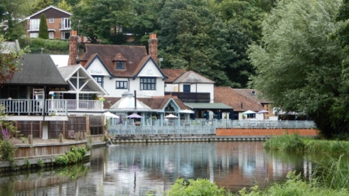 Guildford is set on the River Wey; there are lots of excellent pubs located along the river