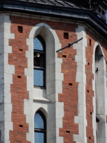In a tradition that has continued for centuries, a trumpeter plays a Polish anthem from the top of the church tower every hour, on the hour - day and night; the midday performance is broadcast on Polish radio