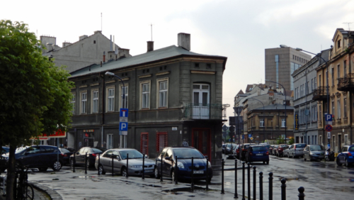 15,000 people were crammed into a small area where 3,000 had lived previously 