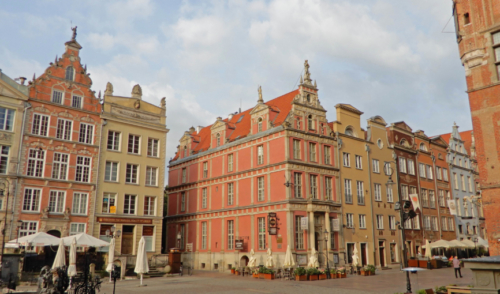 Later the facades were carefully restored and, behind them, new structures were built