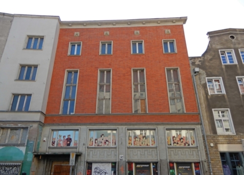 This is not a masterpiece of Dutch Renaissance architecture, but it's a building of great significance nonetheless