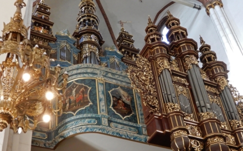 The famous Riga Cathedral organ - built in the 1880's but retaining its original 1601 facade, it's regarded as one of the finest pipe organs