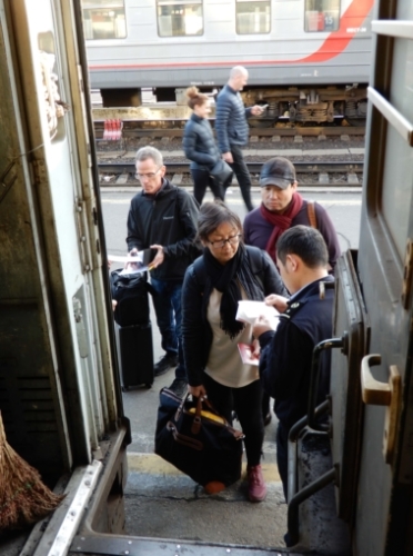 Coming from Moscow, there'd been almost no other English speakers on board; on this train we were almost all tourists