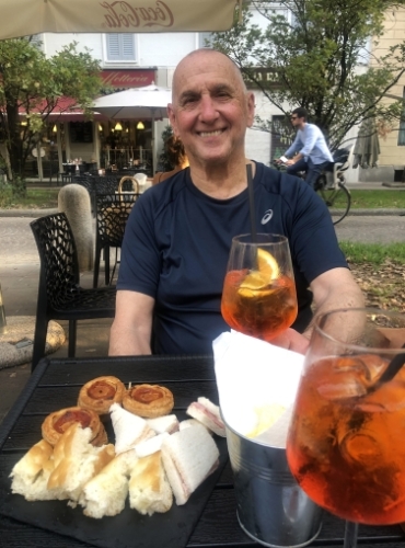 Refreshing aperitivo on a warm summer's evening ...