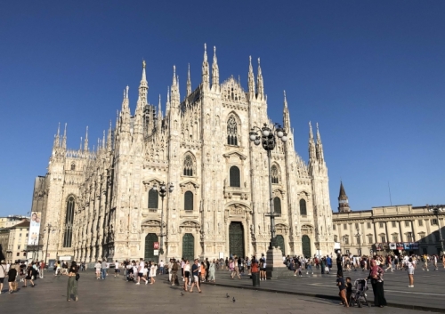 We landed in the late afternoon, dropped our bags and headed out to stretch our legs.