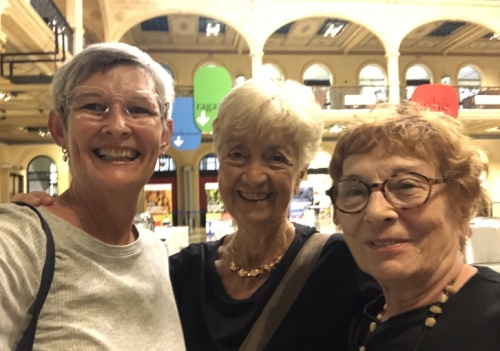 With Armanda and Tina - founding members of 'Coffee and Conversation.' Fabulous women and wonderful friends. ❤️