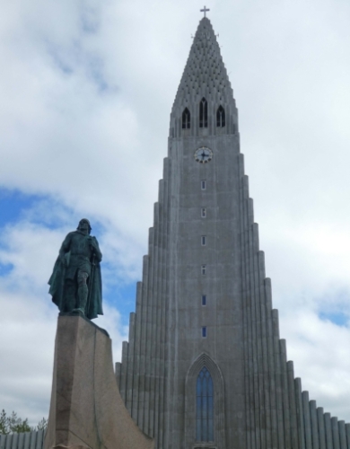 And the Hallgrímskirkja church; the statue is of Leif Eiriksson, the first European to arrive in America (in the year 1000, almost 500 years before Columbus)